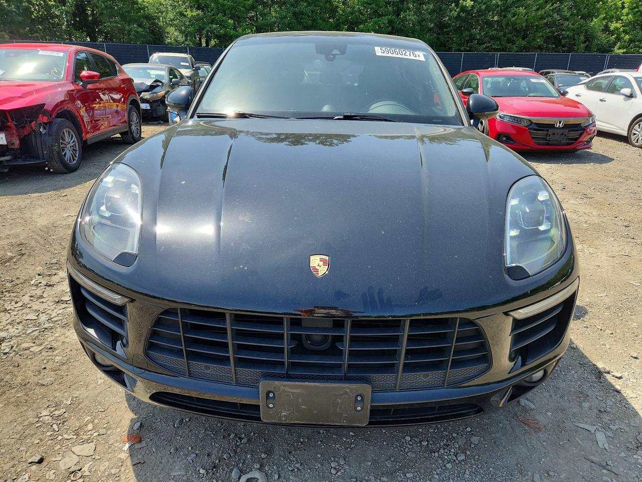 2017 PORSCHE MACAN