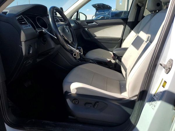 2018 VOLKSWAGEN TIGUAN SE, 4Motion SEL