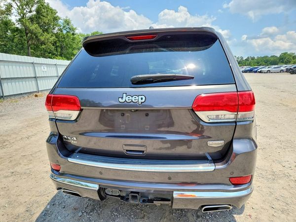 2015 JEEP GRAND CHEROKEE SUMMI T 4X4