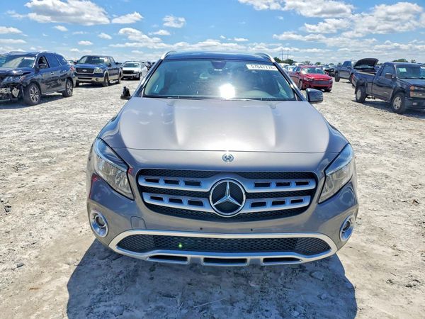 2019 MERCEDES-BENZ GLA GLA250