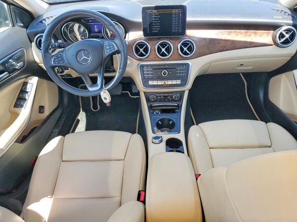 2019 MERCEDES-BENZ GLA GLA250