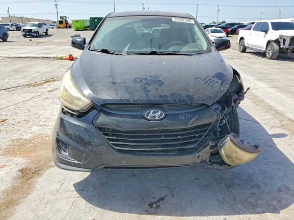 2015 HYUNDAI TUCSON GL (Middle-Low)