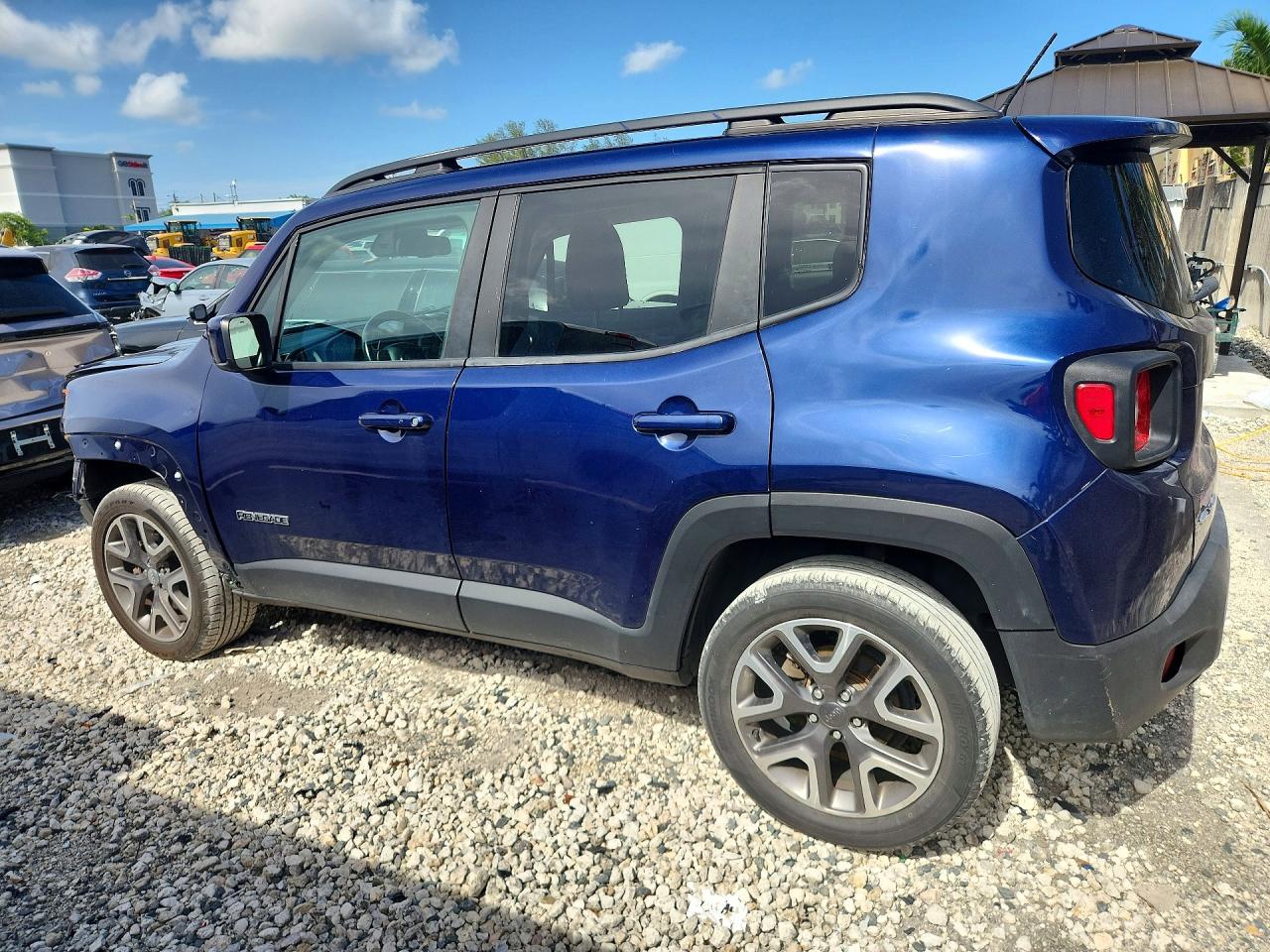 2017 JEEP RENEGADE LATITUDE 4X4
