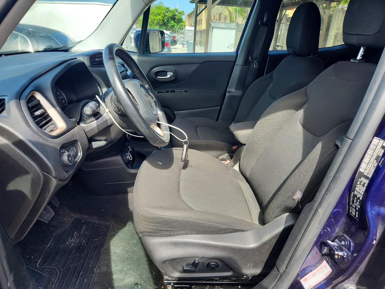 2017 JEEP RENEGADE LATITUDE 4X4
