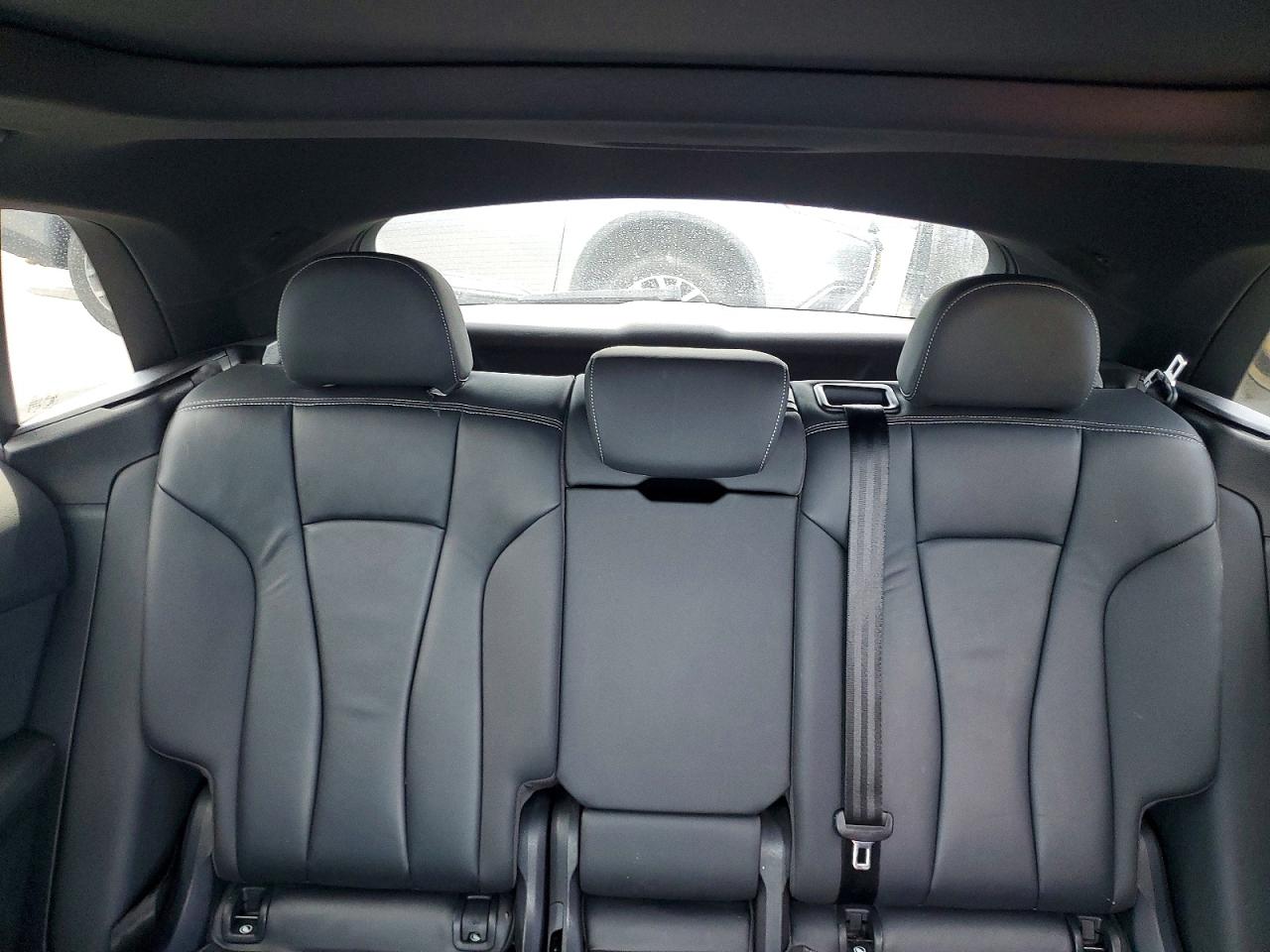 2019 AUDI Q8 Premium