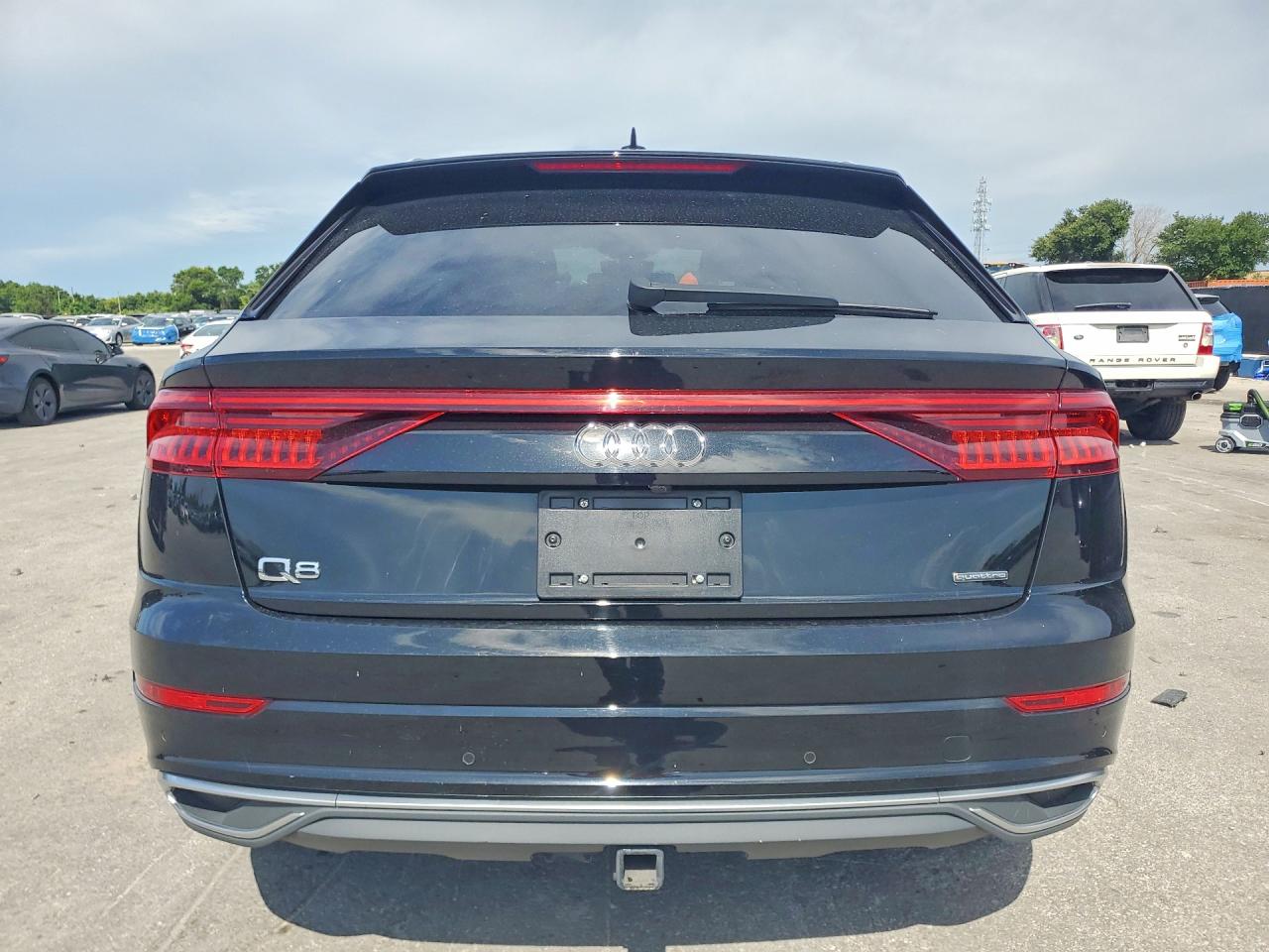 2019 AUDI Q8 Premium