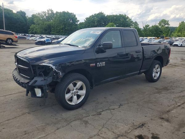 2014 RAM 1500 ST