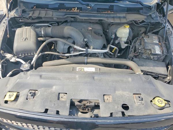 2014 RAM 1500 ST