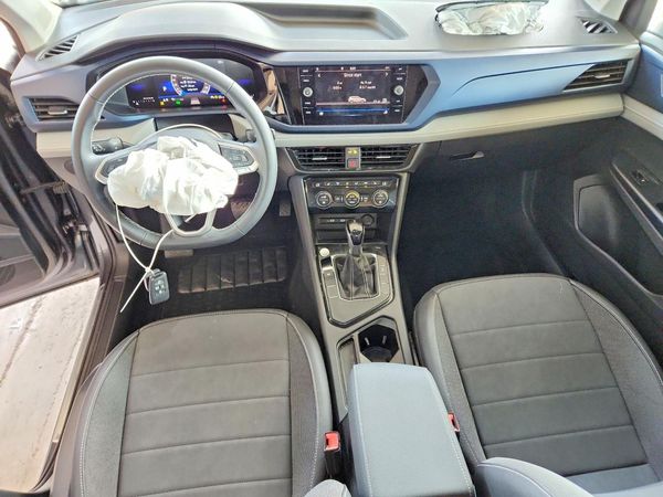2024 VOLKSWAGEN TAOS