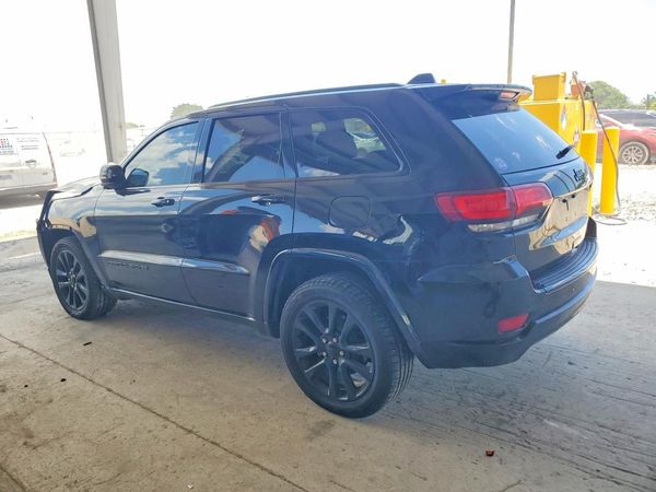 2018 JEEP GRAND CHEROKEE Laredo