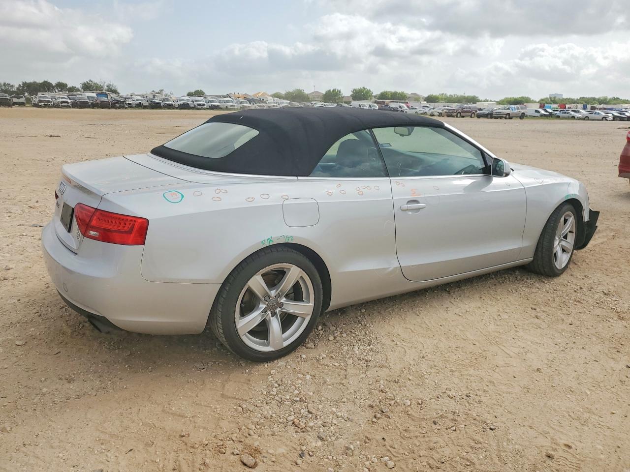 2013 AUDI A5 quattro Premium Plus
