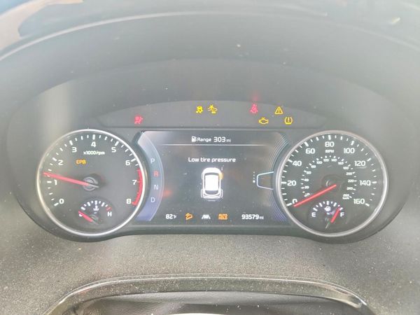 2021 KIA SELTOS SX
