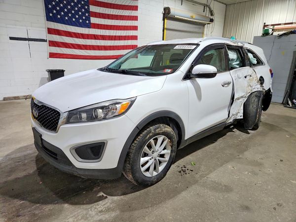 2017 KIA SORENTO L, LX