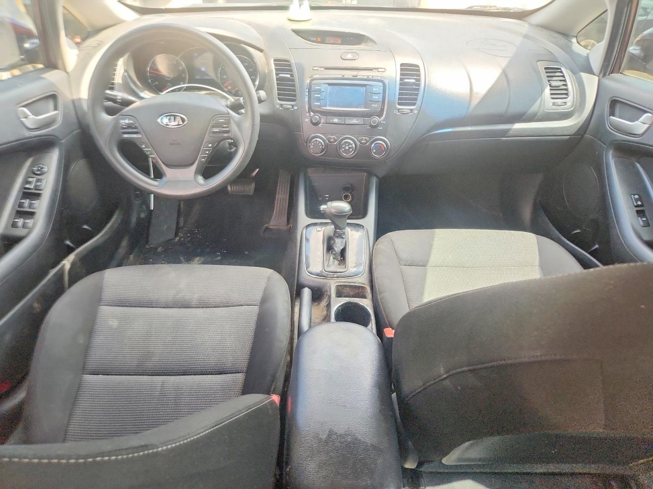 2018 KIA FORTE LX Base