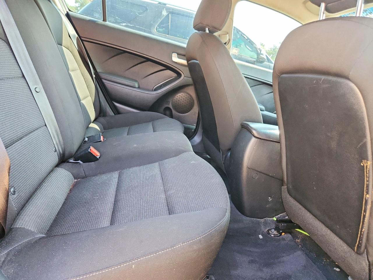 2018 KIA FORTE LX Base
