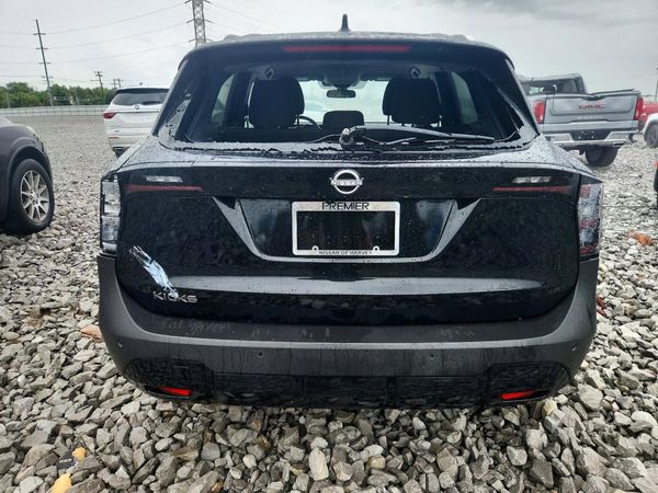 2026 NISSAN KICKS