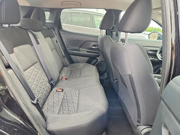 2026 NISSAN KICKS
