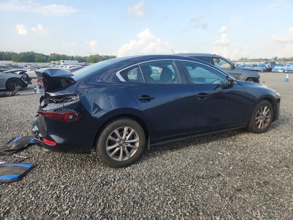 2022 MAZDA 3 Mazda3