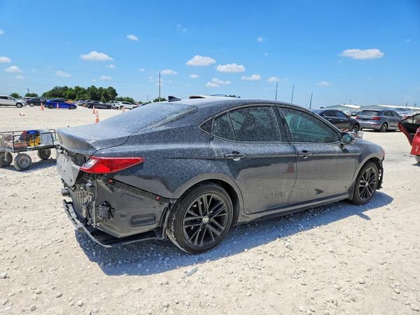 2026 TOYOTA CAMRY
