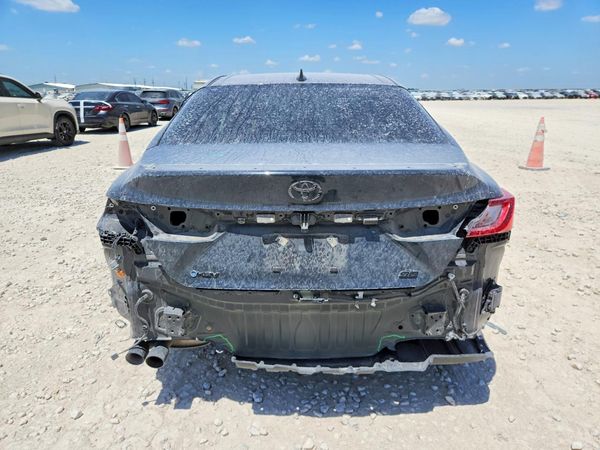 2026 TOYOTA CAMRY