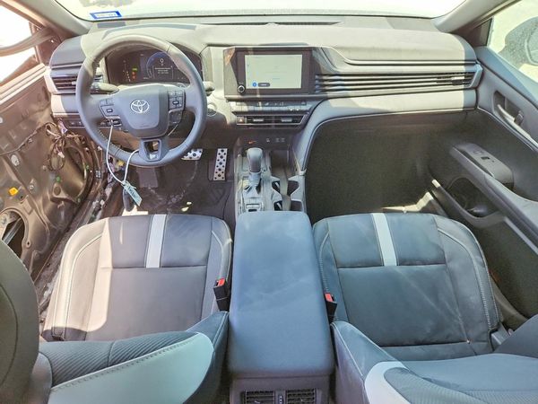 2026 TOYOTA CAMRY