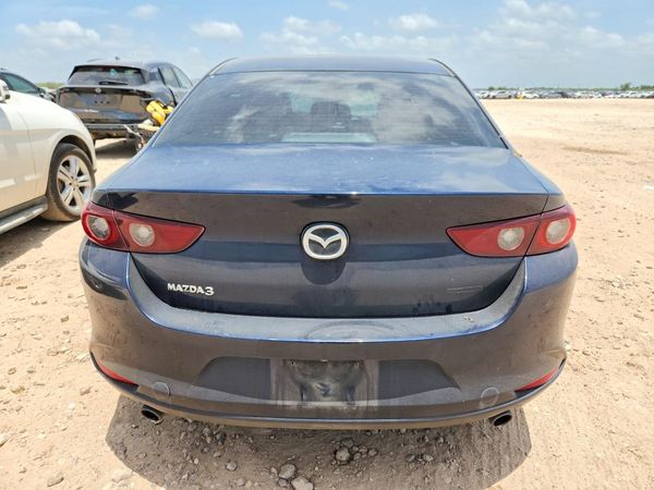 2022 MAZDA 3