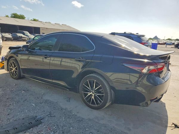 2022 TOYOTA CAMRY