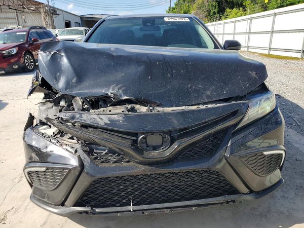 2022 TOYOTA CAMRY