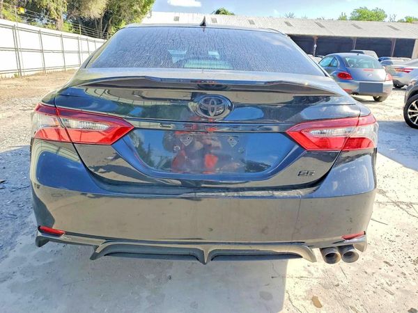 2022 TOYOTA CAMRY