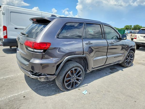 2018 JEEP GRAND CHEROKEE Laredo