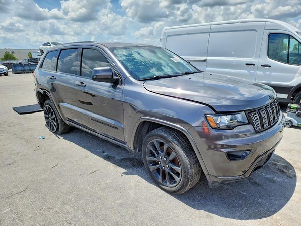 2018 JEEP GRAND CHEROKEE Laredo