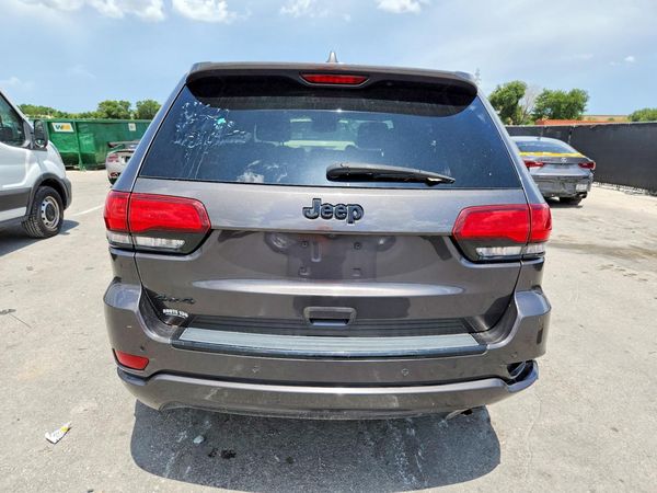 2018 JEEP GRAND CHEROKEE Laredo