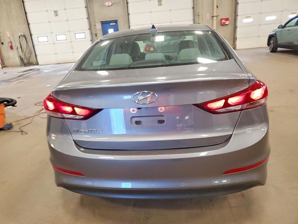 2018 HYUNDAI ELANTRA