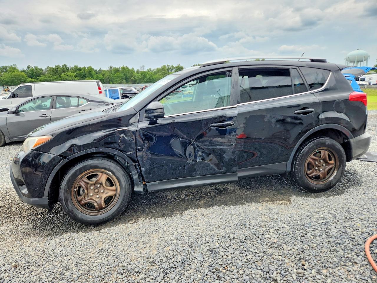 2015 TOYOTA RAV4 LE (X Grade)