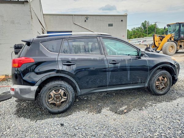 2015 TOYOTA RAV4 LE (X Grade)