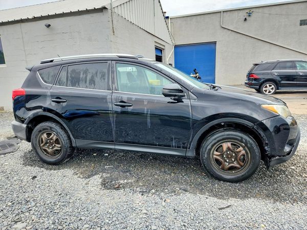 2015 TOYOTA RAV4 LE (X Grade)