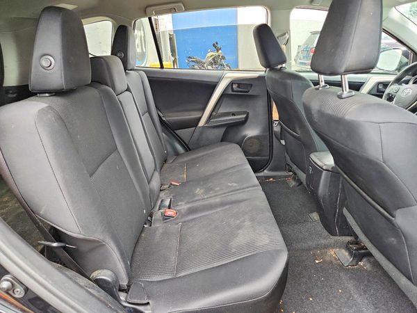 2015 TOYOTA RAV4 LE (X Grade)