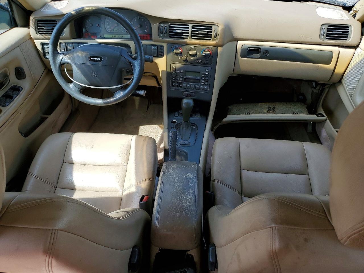 1999 VOLVO S70