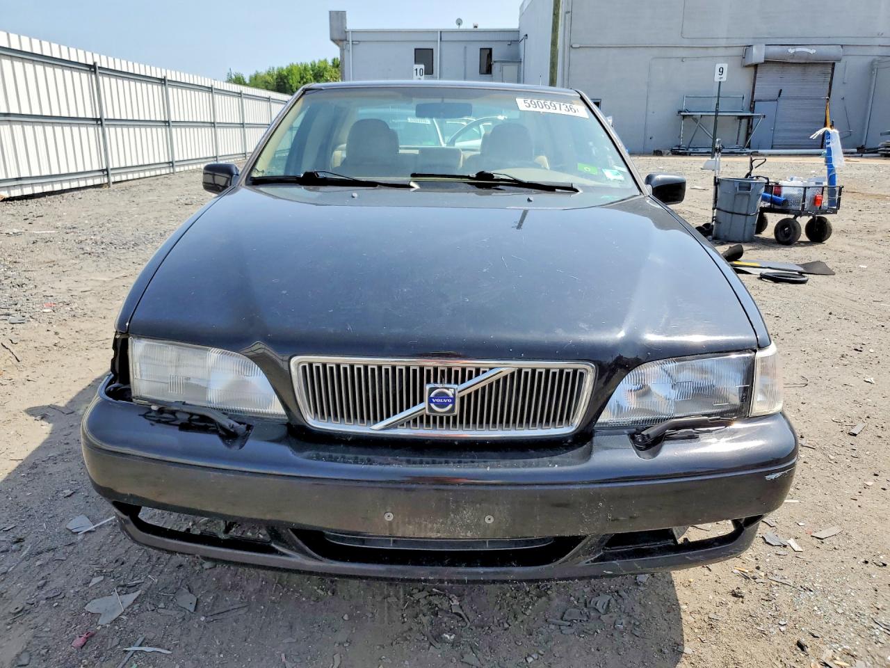 1999 VOLVO S70