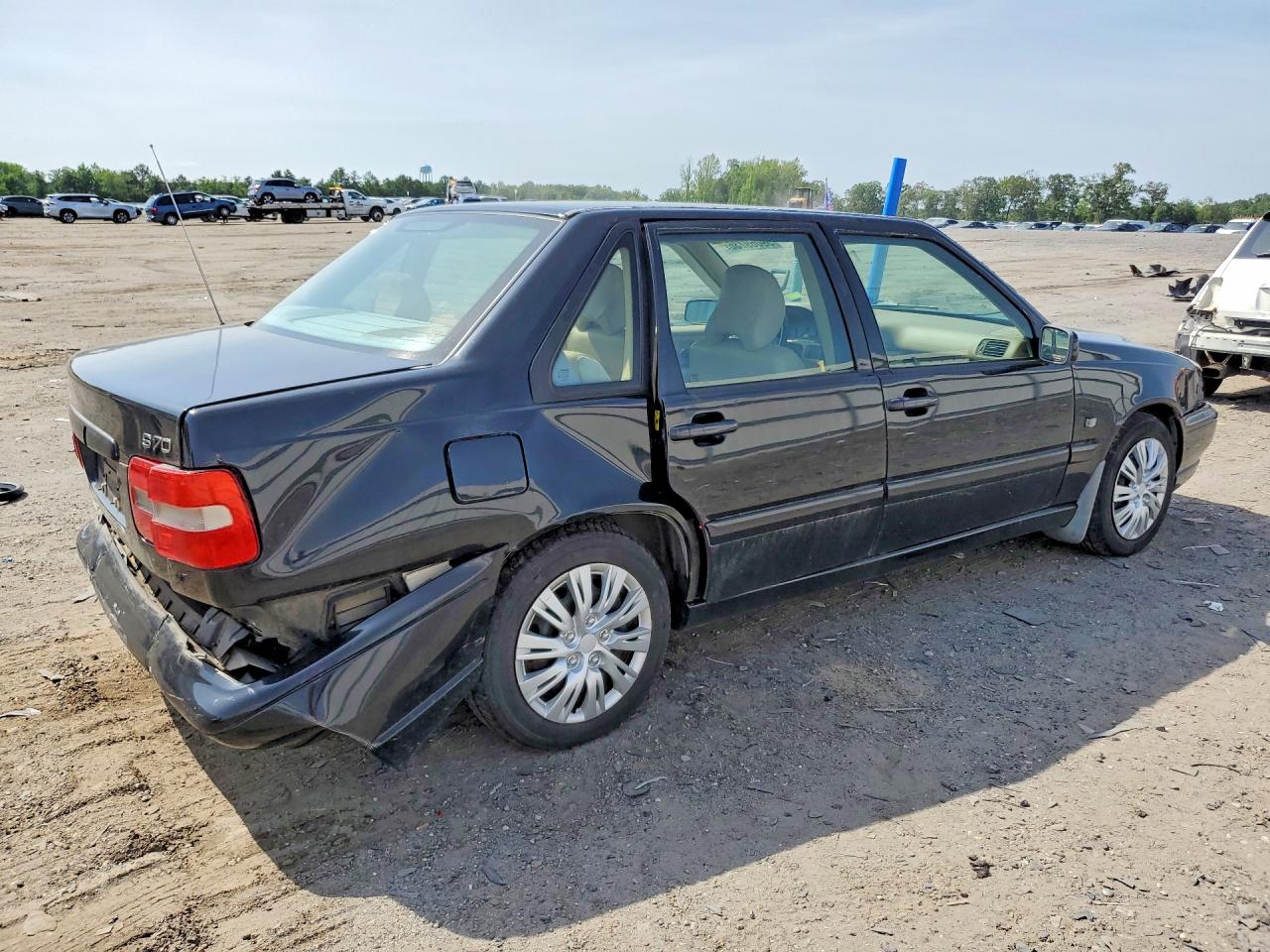 1999 VOLVO S70