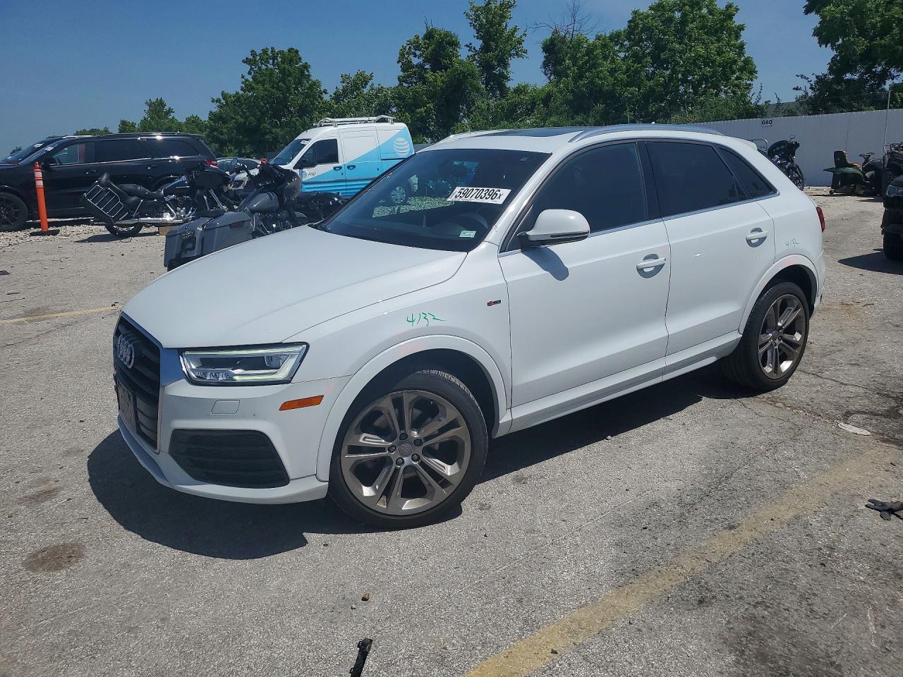 2016 AUDI Q3 quattro Prestige