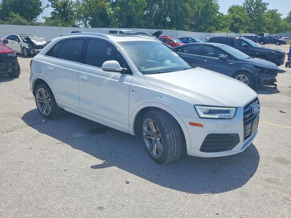 2016 AUDI Q3 quattro Prestige