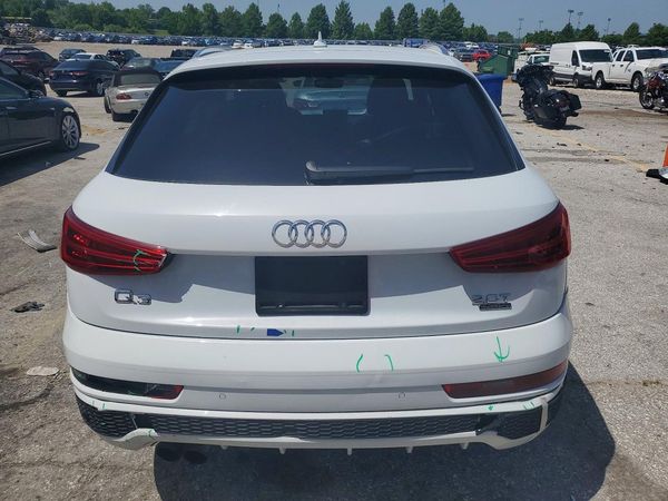 2016 AUDI Q3 quattro Prestige