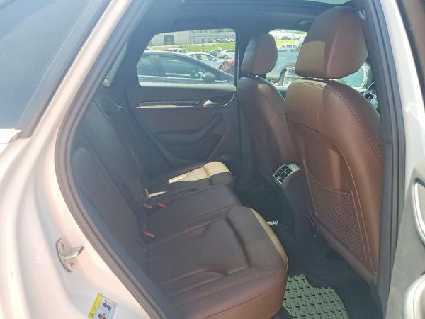 2016 AUDI Q3 quattro Prestige