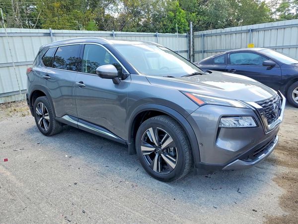 2023 NISSAN ROGUE SL — Passenger 3/4
