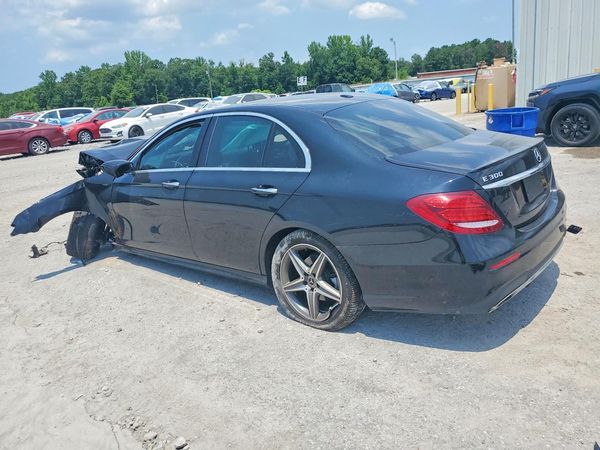 2017 MERCEDES-BENZ E E300-4M