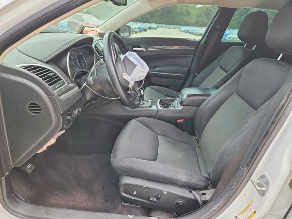 2018 CHRYSLER 300