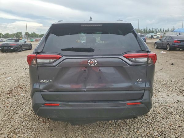 2025 TOYOTA RAV4 LE