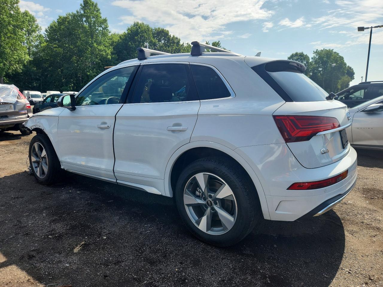2024 AUDI Q5 quattro Premium Plus