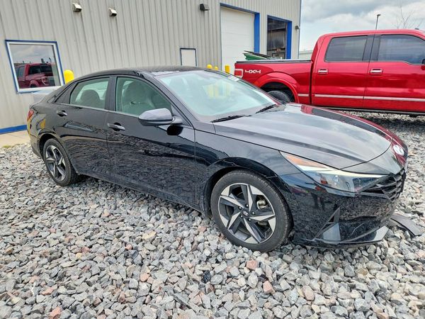 2023 HYUNDAI ELANTRA